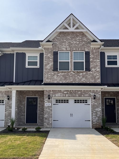 5737 Dockside Dr, Rockvale, TN, 37153-1001 | Card Image