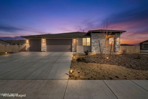 8600 Crandell Drive, Reno, NV, 89506 | Card Image