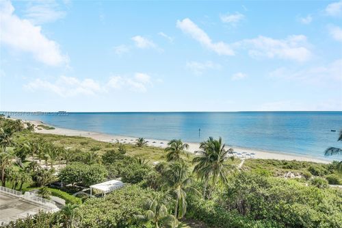 apt-703-200 Ocean Lane Dr, Key Biscayne, FL, 33149-1419 | Card Image