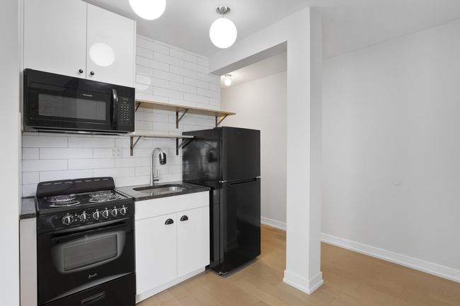 APT-408 - 6019 N Winthrop Ave, Condo with 0 bedrooms, 1 bathrooms and null parking in Chicago IL | Image 7