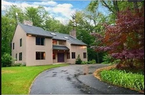 40 Laurelwood Dr, Carlisle, MA, 01741-1228 | Card Image