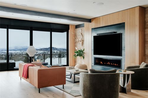 1314 Mira Vista Ct, Steamboat Springs, CO, 80487-9053 | Card Image
