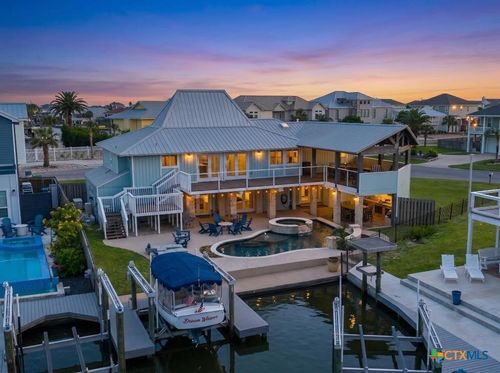 3 Luau Ln, Rockport, TX, 78382-3765 | Card Image