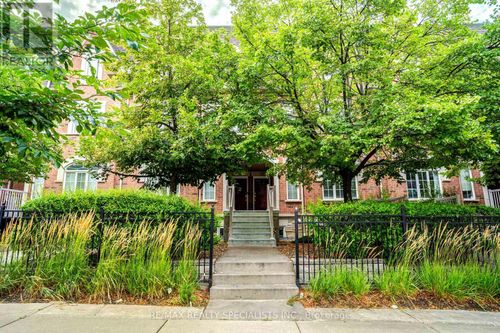 11-615 Shoreline Drive, Mississauga (Cooksville), ON, L5B4K4 | Card Image