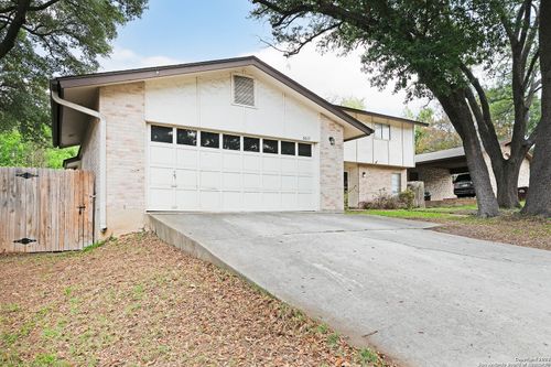 6617 Forest Grv, San Antonio, TX, 78240-3315 | Card Image