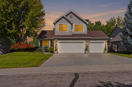 2468 E Heathfield Ct, Eagle, ID, 83616-6611 | Card Image