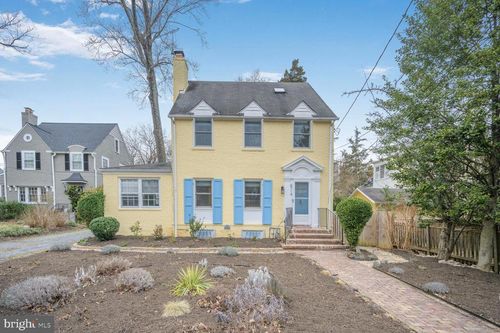 6714 Georgia St, CHEVY CHASE, MD, 20815-4140 | Card Image