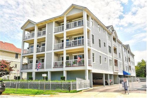 203-2300 Page Harbor Landing, Virginia Beach, VA, 23451 | Card Image