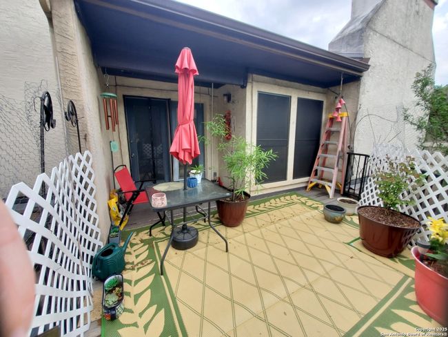 APT-502 - 6100 Woodlake Pkwy, Condo with 2 bedrooms, 2 bathrooms and null parking in San Antonio TX | Image 16