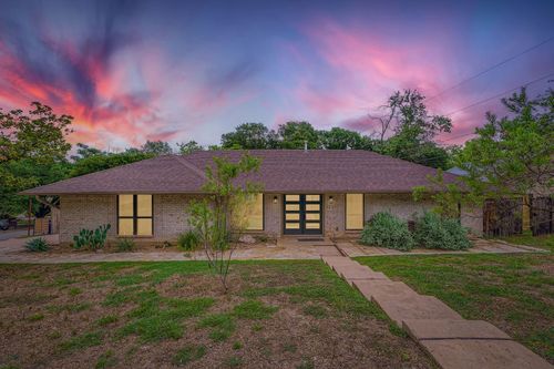 3501 Fleetwood Dr, Austin, TX, 78704-5915 | Card Image