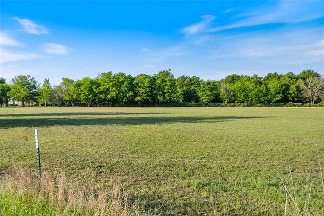 View of landscape | Image 4