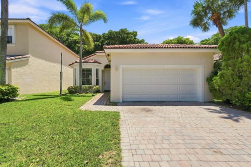 7778 Nw 17th Pl, Pembroke Pines, FL, 33024-3626 | Card Image
