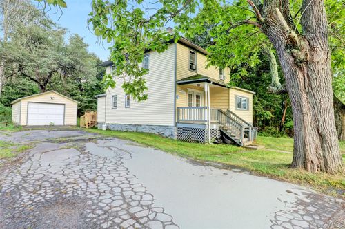 24 Pleasant View Ave, Monticello, NY, 12701-1510 | Card Image