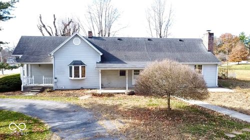 1109 E Us Highway 40, Brazil, IN, 47834-7724 | Card Image