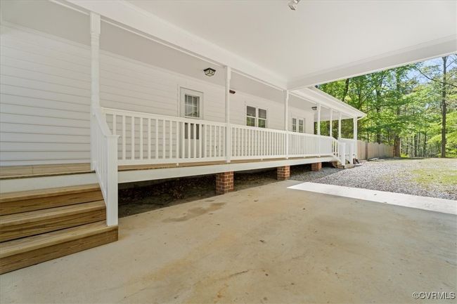 Covered Parking | Image 10
