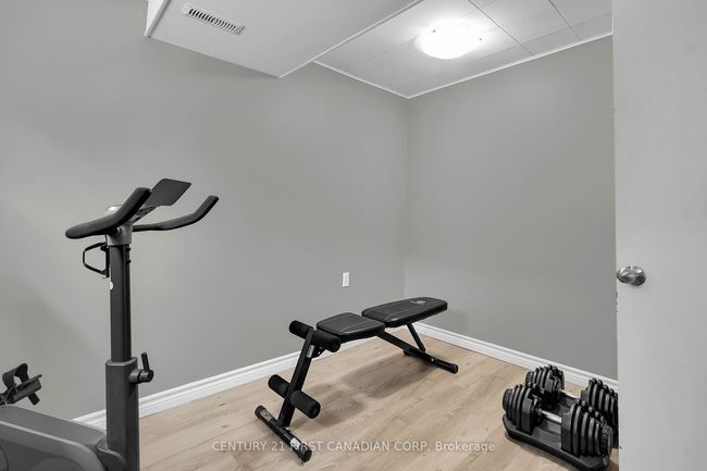 1 Buchan Rd, House other with 4 bedrooms, 2 bathrooms and 3 parking in London ON | Image 30