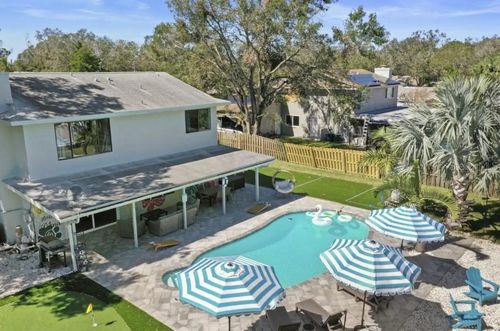 10075 W Bay St, Seminole, FL, 33776-1538 | Card Image