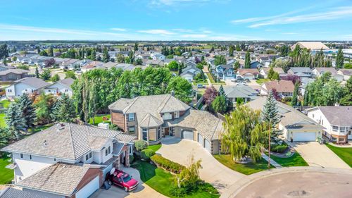 3302 64 Ave, Lloydminster, AB, T9V2V8 | Card Image