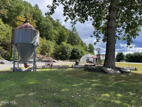 942 State Route 22, White Creek, NY, 12057-2629 | Card Image