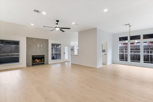 7731 Kiva Dr, Austin, TX, 78749-2919 | Card Image