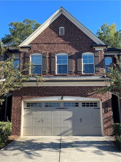 225 Holdings Dr, Lawrenceville, GA, 30044-5590 | Card Image