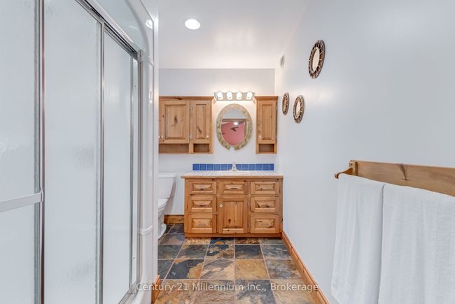 8 Willow Dr, House other with 5 bedrooms, 4 bathrooms and 3 parking in Tiny ON | Image 14