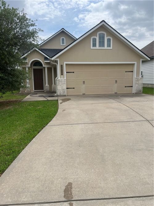 2810 Silver Oak Dr, College Station, TX, 77845-2417 | Card Image