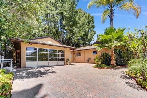 4723 Dunas Ln, Tarzana, CA, 91356-4603 | Card Image