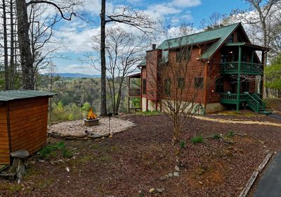 270 Moonshine Mountain Road, Home with 3 bedrooms, 2 bathrooms and null parking in Mineral Bluff GA | Image 1