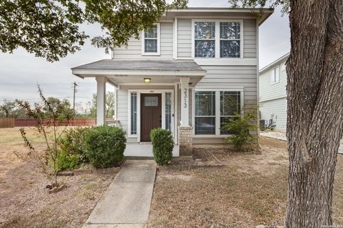 2313 Melissa Oaks Ln, Austin, TX, 78744-7960 | Card Image
