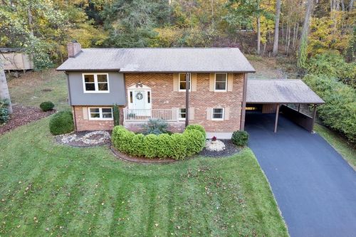 862 Hollow Rd, Marion, VA, 24354-3508 | Card Image