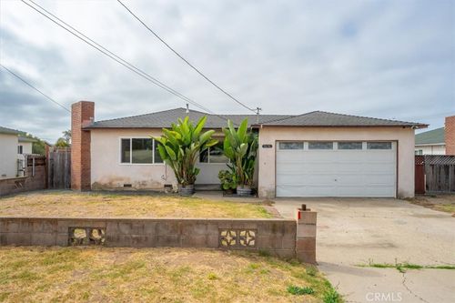 1636 Brighton Ave, Grover Beach, CA, 93433-1812 | Card Image