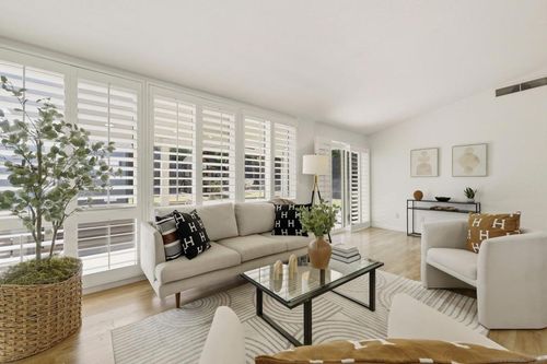 6636 Bisby Lake Ave, San Diego, CA, 92119 | Card Image