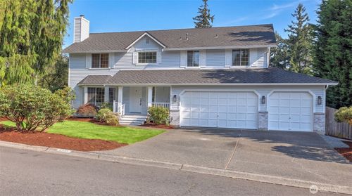 10530 59th Ave W, Mukilteo, WA, 98275-4624 | Card Image