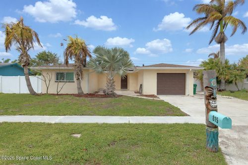 815 1st St, MERRITT ISLAND, FL, 32953-3285 | Card Image