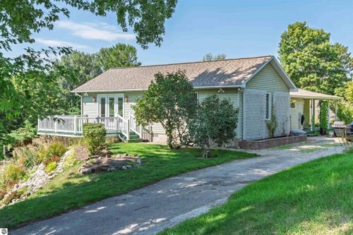 10311 Se Torch Lake Dr, Alden, MI, 49612 | Card Image