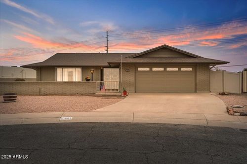 10001 W Deanita Ln, Sun City, AZ, 85351-4845 | Card Image