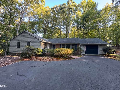 140 Holly Ln, Sanford, NC, 27332-8383 | Card Image