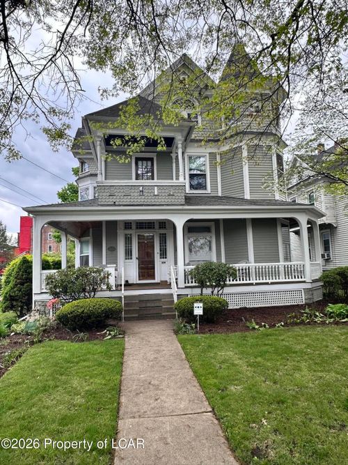 37 Montgomery Ave, West Pittston, PA, 18643-2831 | Card Image