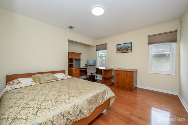 751 S Middlesex Ave, House other with 5 bedrooms, 6 bathrooms and null parking in Colonia NJ | Image 32