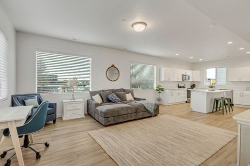 102-238 W Paramount Ave, Salt Lake City, UT, 84115-5204 | Card Image