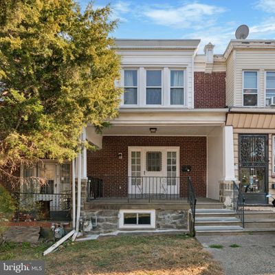 79 N State Road, Townhouse with 3 bedrooms, 1 bathrooms and null parking in UPPER DARBY PA | Image 1