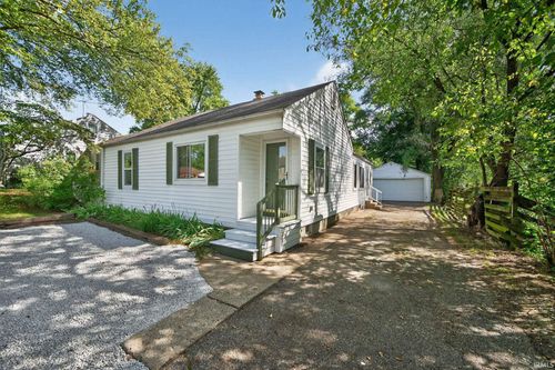 54150 Ironwood Rd, South Bend, IN, 46635-1610 | Card Image