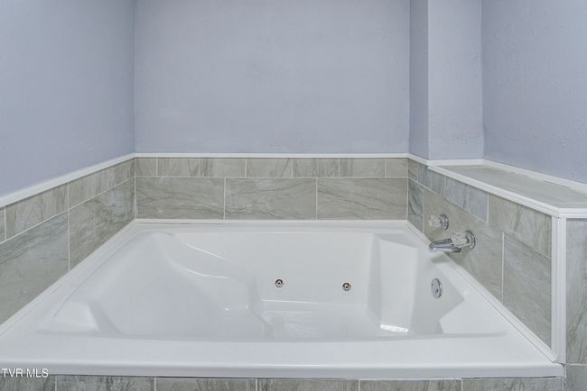 118 Hilbert Cir, House other with 3 bedrooms, 2 bathrooms and null parking in Jonesborough TN | Image 19