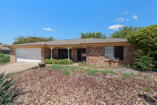 7805 Trimble Dr, Fort Worth, TX, 76134-4648 | Card Image