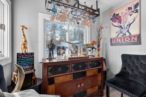 28 Pearson Rd, Merrimack, NH, 03054-2818 | Card Image