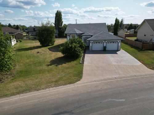 10625 Homestead Way, La Crete, AB, T0H2H0 | Card Image