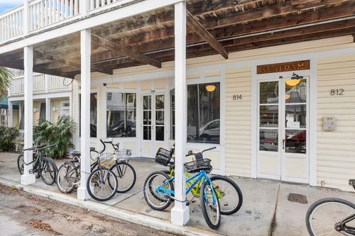 2-812 Fleming St, Key West, FL, 33040-6904 | Card Image