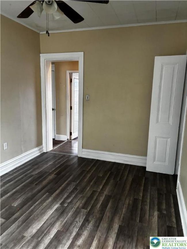 2 - 220 N 4 Th St, Condo with 5 bedrooms, 2 bathrooms and null parking in Allentown PA | Image 7