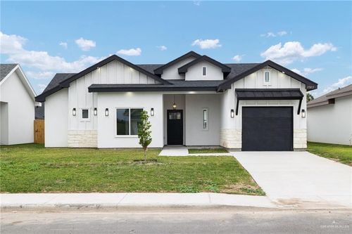 17857 Redwood St, Harlingen, TX, 78552-1454 | Card Image